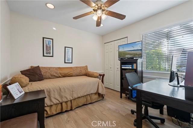 Detail Gallery Image 7 of 55 For 15845 Rosehaven, Canyon Country,  CA 91387 - 4 Beds | 3 Baths