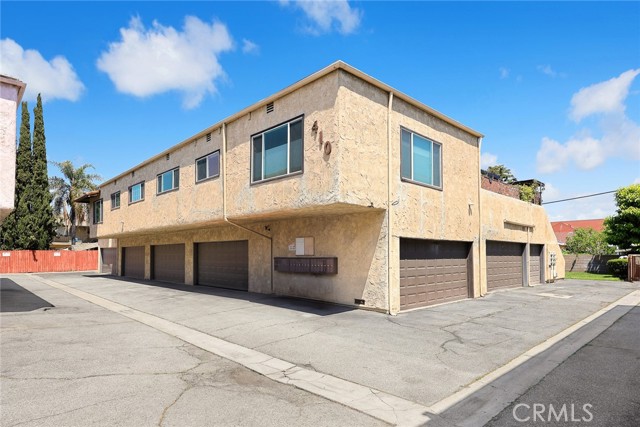 Detail Gallery Image 1 of 31 For 410 N Alhambra Ave #E,  Monterey Park,  CA 91755 - 2 Beds | 1/1 Baths