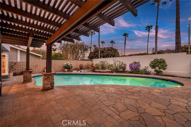 Detail Gallery Image 51 of 70 For 6722 Morning Tide Dr, Huntington Beach,  CA 92648 - 4 Beds | 2/1 Baths