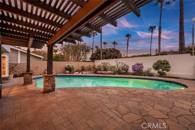 Detail Gallery Image 51 of 70 For 6722 Morning Tide Dr, Huntington Beach,  CA 92648 - 4 Beds | 2/1 Baths