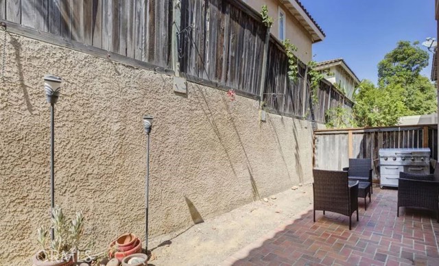 Detail Gallery Image 32 of 43 For 25323 Bayside Pl, Harbor City,  CA 90710 - 3 Beds | 2/1 Baths