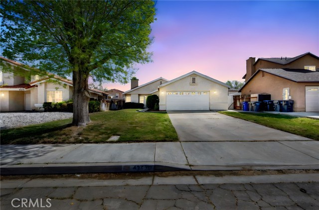 Front Image Thumbnail for CRBB26065636