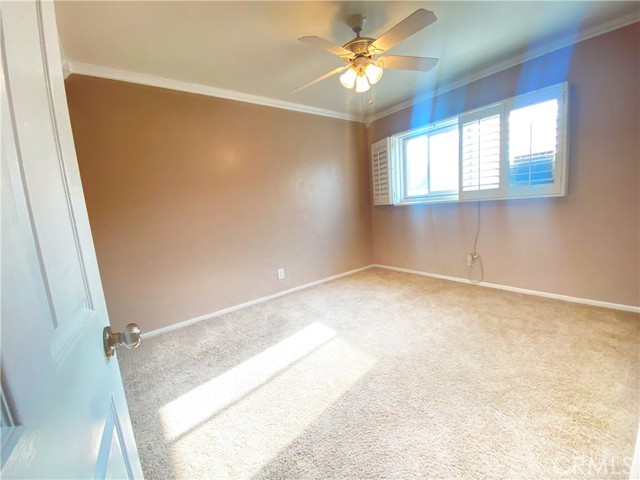 Detail Gallery Image 15 of 16 For 418 E Harvard Rd #F,  Burbank,  CA 91501 - 2 Beds | 1 Baths