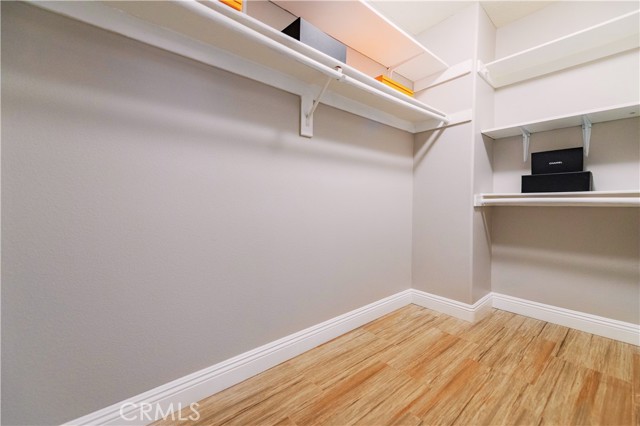 56 Egret Lane, Aliso Viejo CA: https://media.crmls.org/medias/544358a3-86bd-4849-9811-a9acea64c5e0.jpg