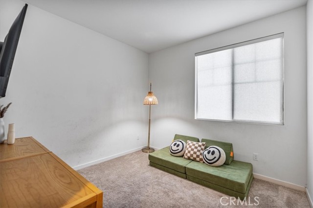 Image 8 of 25 For 16452 Globetrotter Avenue