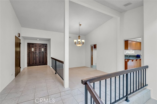 Detail Gallery Image 11 of 44 For 6736 Redlands Ct, Riverside,  CA 92506 - 4 Beds | 2/1 Baths