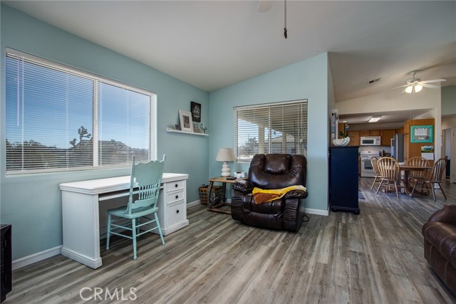 Detail Gallery Image 15 of 27 For 3619 Lexington, Yucca Valley,  CA 92284 - 3 Beds | 2 Baths