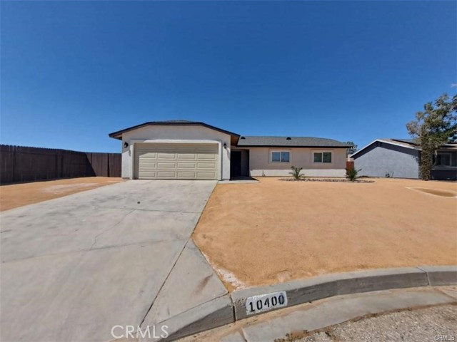 Detail Gallery Image 1 of 20 For 10400 Rodeo Cir, Adelanto,  CA 92301 - 3 Beds | 2 Baths