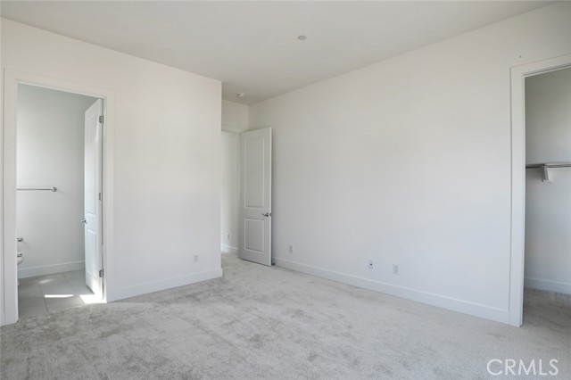 Detail Gallery Image 33 of 65 For 20552 Edgewood Ct, Chatsworth,  CA 91311 - 5 Beds | 5/1 Baths