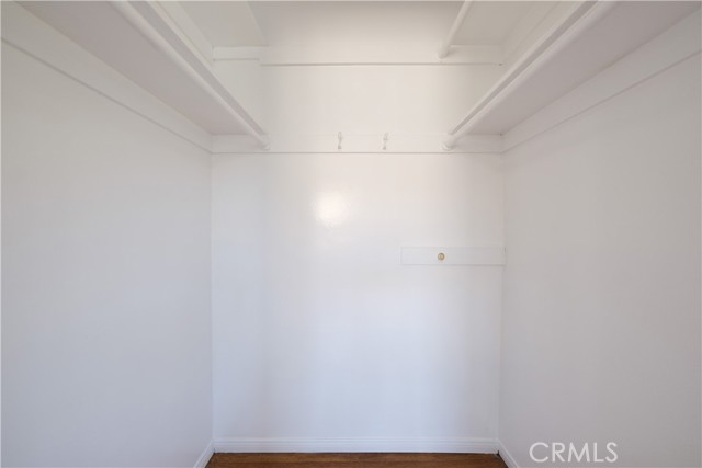 419 W Martinshire, Carson CA: https://media.crmls.org/medias/5446c1c6-0e2b-47be-ba49-f72f4f14f455.jpg