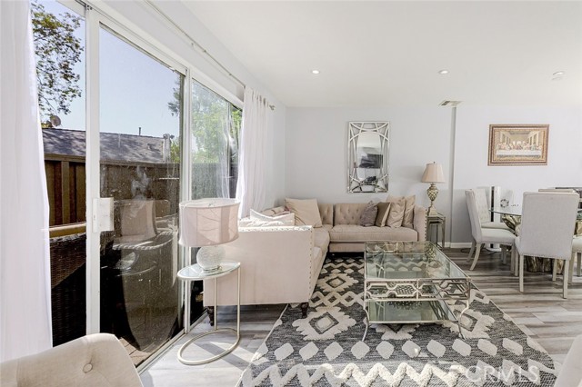 Detail Gallery Image 30 of 37 For 11311 Tampa Ave #22,  Porter Ranch,  CA 91326 - 3 Beds | 1/2 Baths