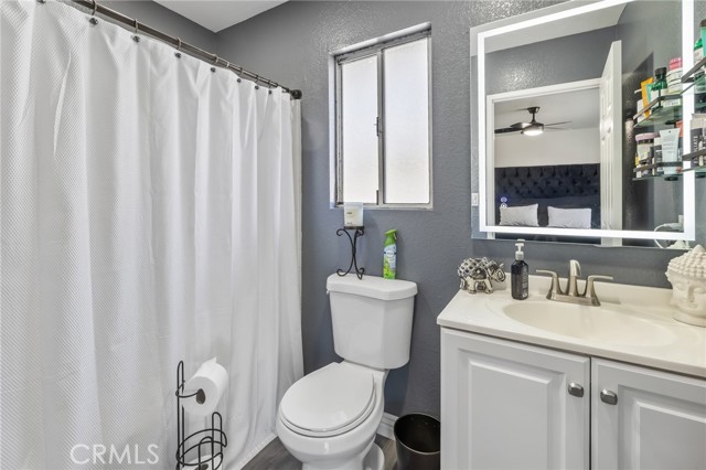647 Muir Avenue, Pomona CA: https://media.crmls.org/medias/5447a969-f8d0-41bf-b41d-c98aed528ad4.jpg