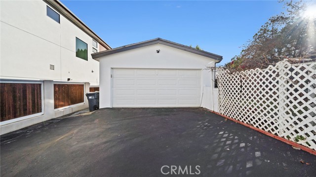 1400 15th Street, Manhattan Beach, California 90266, ,Residential Income,For Sale,15th,PW25034625