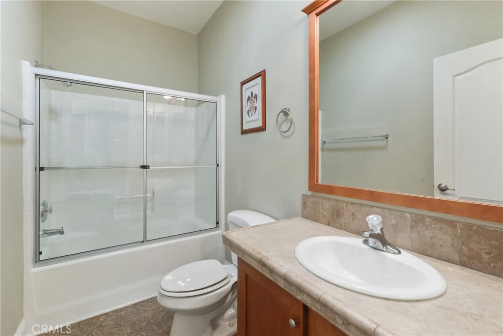 MLS #OC25275602 image #26