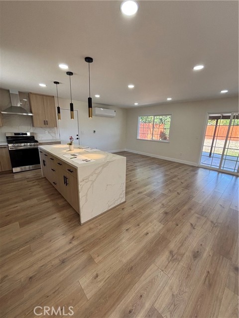 Detail Gallery Image 16 of 33 For 6520 Debs, West Hills,  CA 91307 - 3 Beds | 2 Baths