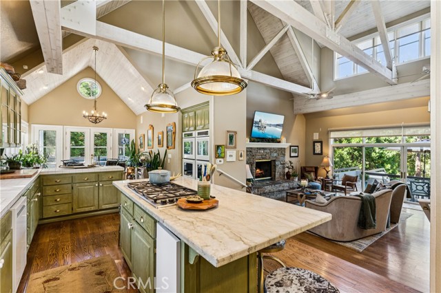 6 Bed Home for Sale in Lake Arrowhead, California