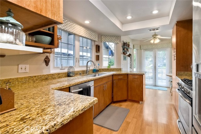 543 Rockport Court, Encinitas CA: https://media.crmls.org/medias/5448c2e0-69f6-4878-8a67-a535420882f9.jpg