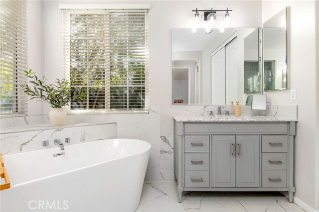 Image 25 of 49 For 30193 Trois Valley Street