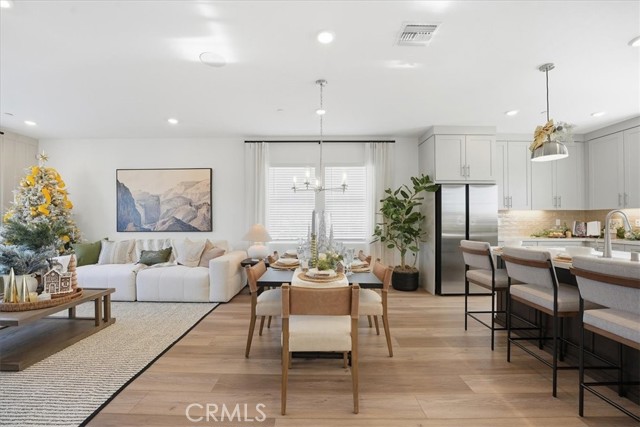 Detail Gallery Image 10 of 34 For 11457 Clover Ln, El Monte,  CA 91731 - 3 Beds | 3/1 Baths