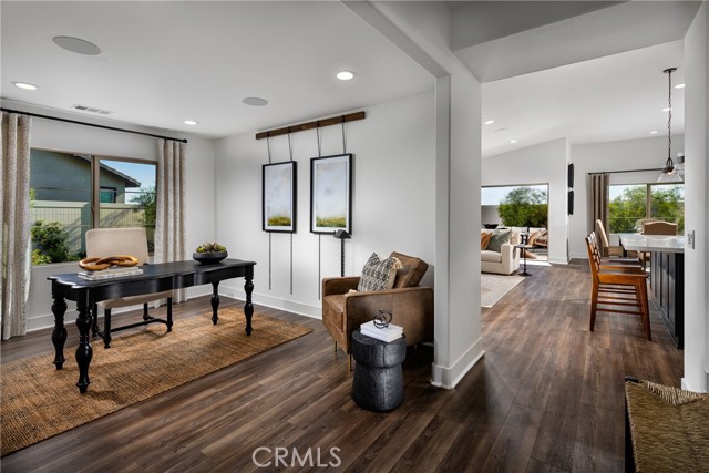 Detail Gallery Image 12 of 18 For 1563 Gardenview Trl, Beaumont,  CA 92223 - 3 Beds | 2/1 Baths