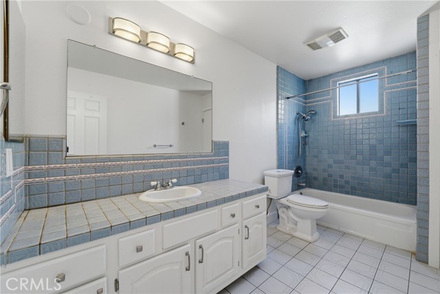 Detail Gallery Image 43 of 67 For 658 Glenmore, Glendale,  CA 91206 - 4 Beds | 3 Baths