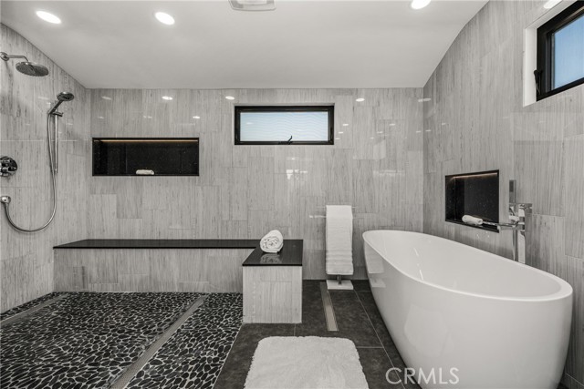 Detail Gallery Image 59 of 64 For 7830 E Ring, Long Beach,  CA 90808 - 4 Beds | 4 Baths