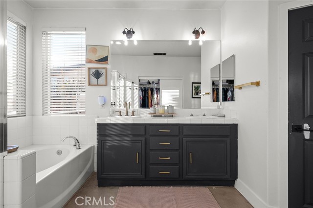 Detail Gallery Image 14 of 44 For 6945 Cedar Creek Rd, Corona,  CA 92880 - 4 Beds | 2 Baths