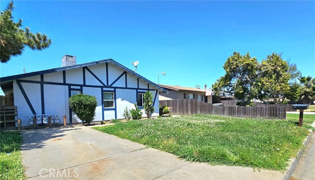 128 Park Street, Madera CA: https://media.crmls.org/medias/544d9205-6f40-4a58-b232-8e8cb8792f55.jpg