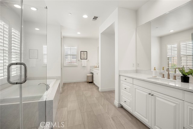 Detail Gallery Image 38 of 45 For 75 Dublin, Irvine,  CA 92620 - 4 Beds | 4/1 Baths