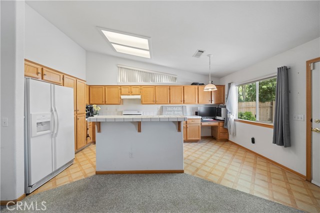 12994 High Vista st, Victorville CA: https://media.crmls.org/medias/544e5377-109c-46ce-af01-e2d070a3b0ee.jpg