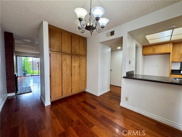 Detail Gallery Image 9 of 22 For 402 S Garfield Ave #15,  Alhambra,  CA 91801 - 3 Beds | 3 Baths