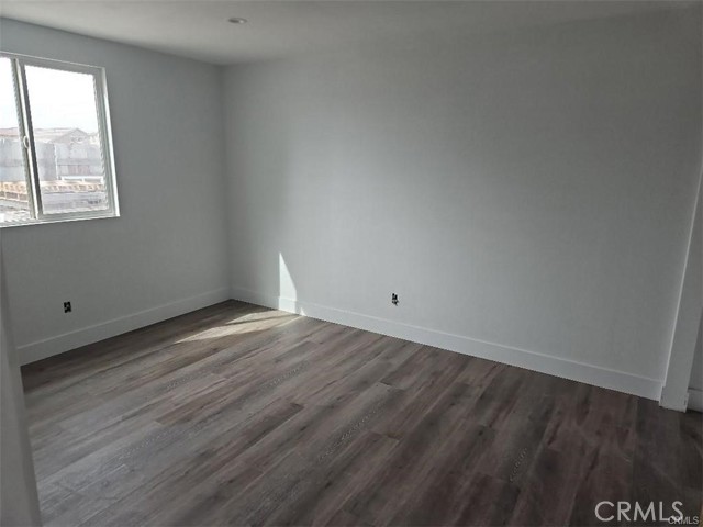 Image 9 of 10 For 14723 Walters Street