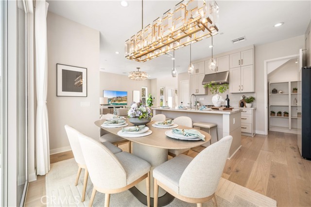 Detail Gallery Image 17 of 64 For 250 Newton, Lake Forest,  CA 92630 - 5 Beds | 4 Baths