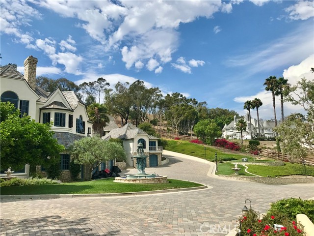 Detail Gallery Image 6 of 75 For 31541 Peppertree Bend, San Juan Capistrano,  CA 92675 - 7 Beds | 8/2 Baths