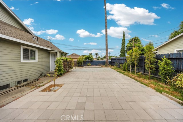 Detail Gallery Image 22 of 26 For 3501 Del Mar, Pasadena,  CA 91107 - 3 Beds | 2 Baths