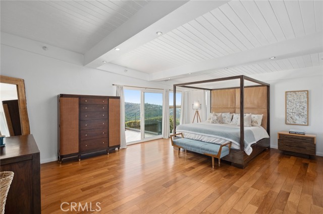 2085 Temple Hills Drive, Laguna Beach CA: https://media.crmls.org/medias/54500bc4-1a74-4bd0-b2b7-925293e032b5.jpg