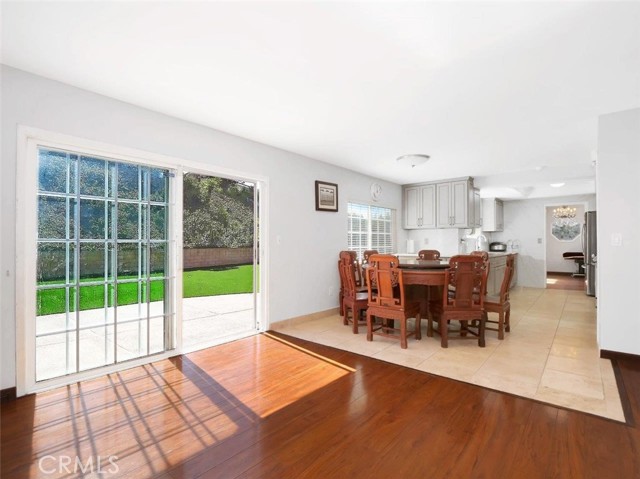Family Room next to the Casual Dining Area & Kitchen