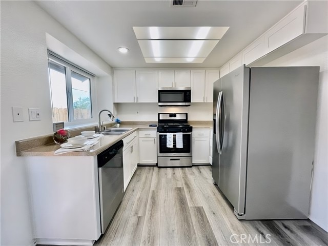 Image 16 of 28 For 79400 Avenue 42 2