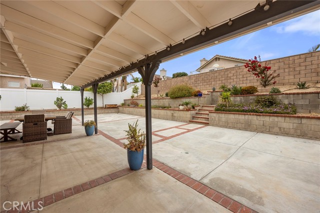 938 Cheyenne Road, Corona CA: https://media.crmls.org/medias/545046bd-6db7-4f0d-93f5-588d26d303d0.jpg