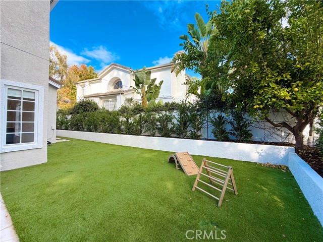 958 Misty Canyon, Westlake Village CA: https://media.crmls.org/medias/545066f2-b7ab-43d6-b1fb-aac10accd24c.jpg