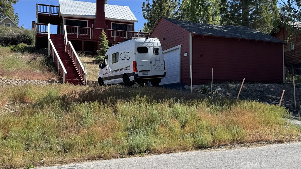 https://media.crmls.org/medias/54506d04-f9b6-43c5-9972-72bbd8d53b56.jpg?preset=X-Large