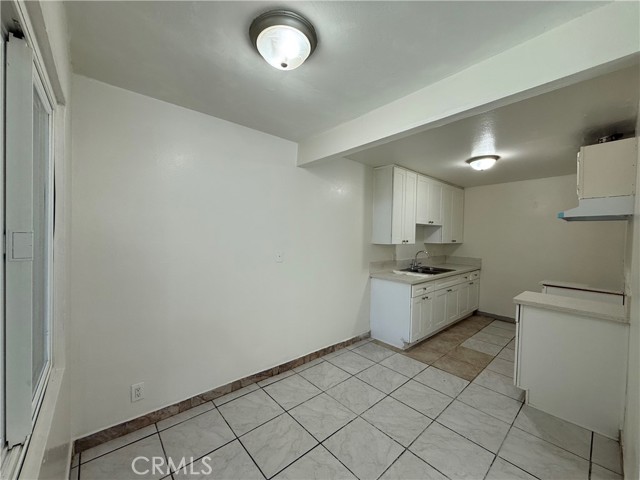 Detail Gallery Image 3 of 8 For 1307 Jacqueline #B,  Pomona,  CA 91768 - 2 Beds | 1 Baths