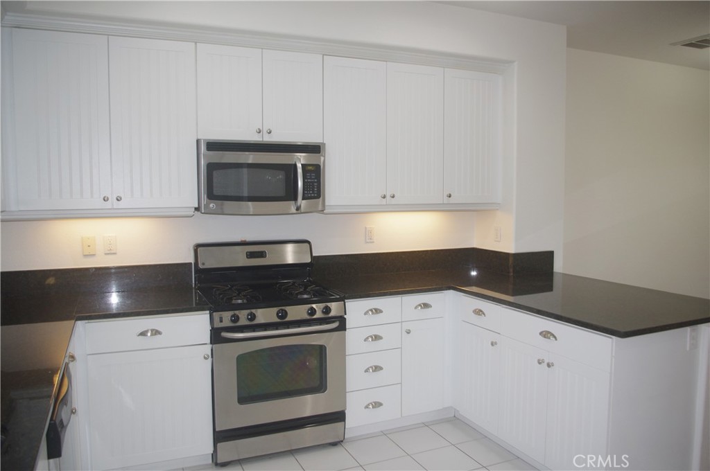 755 Harbor Cliff Way - photo 8