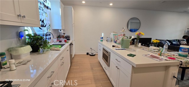 26809 Keystone Loop, Valencia CA: https://media.crmls.org/medias/54525c34-54ab-45cc-b70e-b13da5df9b10.jpg