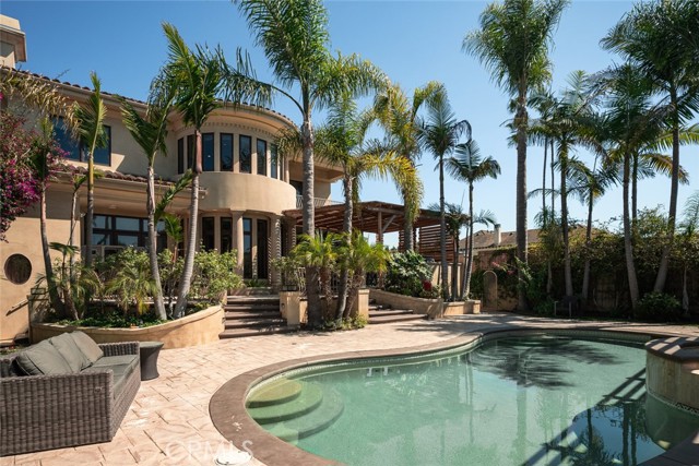 20391 Cypress Street, Newport Beach CA: https://media.crmls.org/medias/5452c91a-7e61-4db8-a997-a35fa5ef9c41.jpg