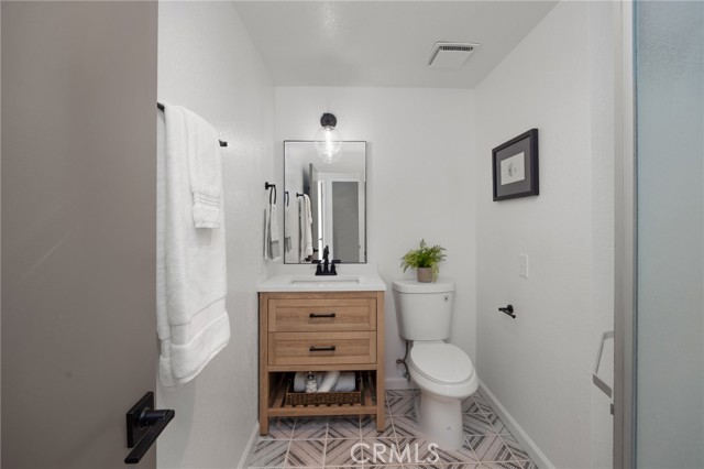 5453fcd4 F5d2 4c3d 8154 B7055646910f