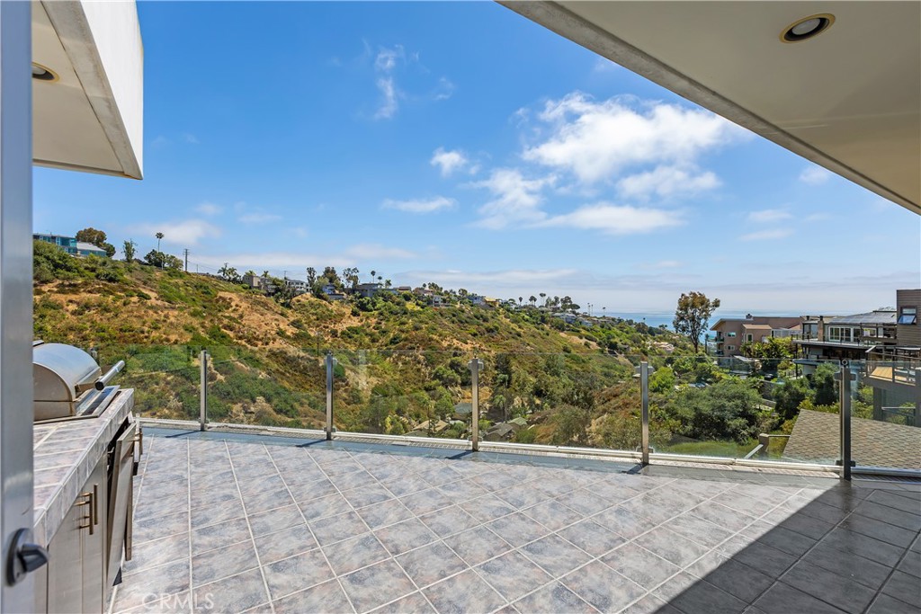 MLS #OC26092439 image #23