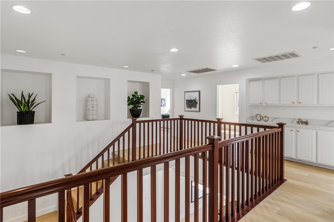 Detail Gallery Image 23 of 47 For 1862 W Ash St, San Bernardino,  CA 92407 - 4 Beds | 3/1 Baths