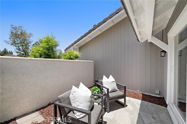 16 Bluejay, Irvine CA: https://media.crmls.org/medias/5454fa10-2f94-4618-9ba0-d6c4c073fde7.jpg