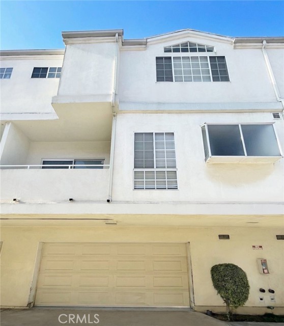 Detail Gallery Image 40 of 40 For 14506 S Berendo Ave #C,  Gardena,  CA 90247 - 3 Beds | 2/1 Baths